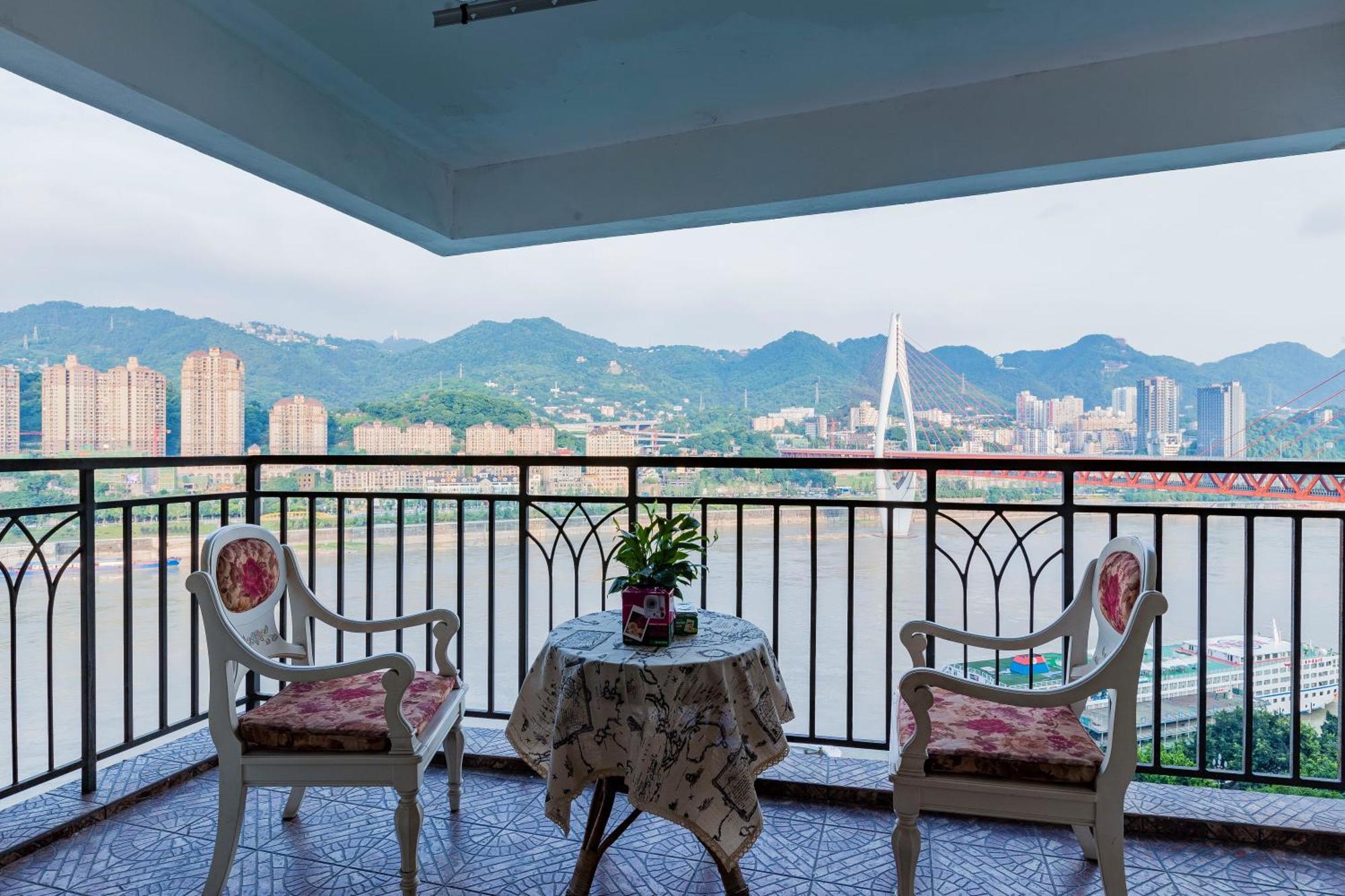 King'Slandind Bnb Чунцин Екстериор снимка